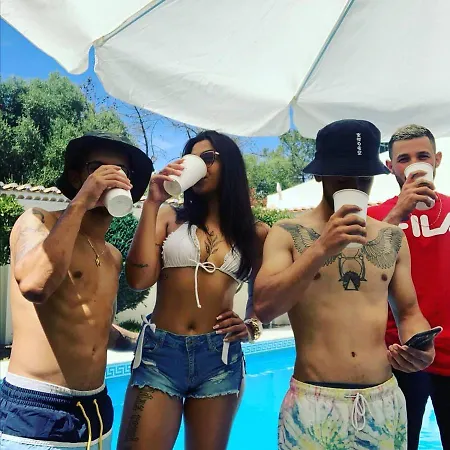 Ferias Inesqueciveis كاريغادو